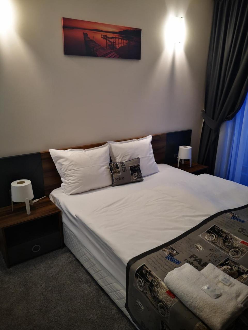 Family Hotel Novel City Burgas Екстер'єр фото