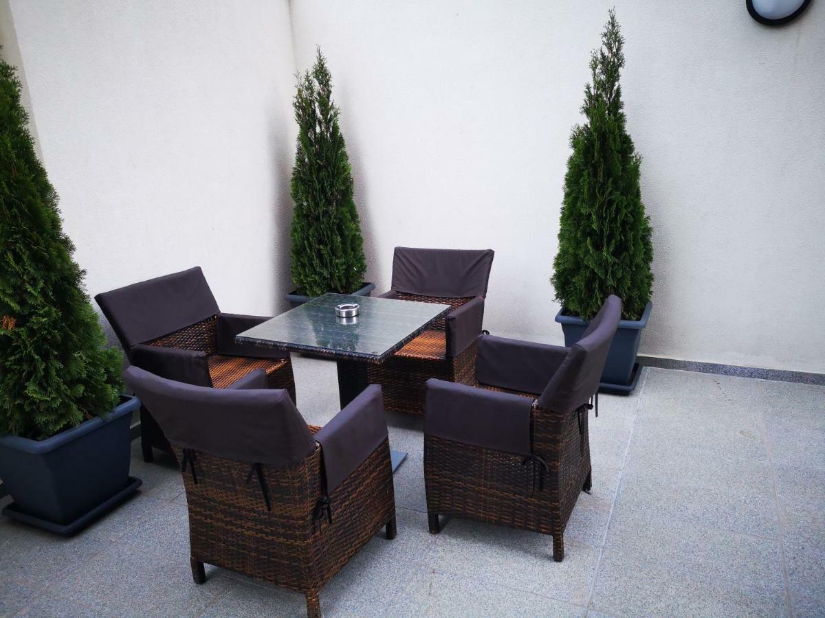 Family Hotel Novel City Burgas Екстер'єр фото