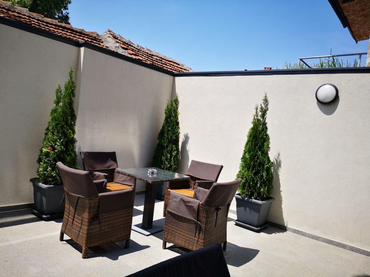 Family Hotel Novel City Burgas Екстер'єр фото