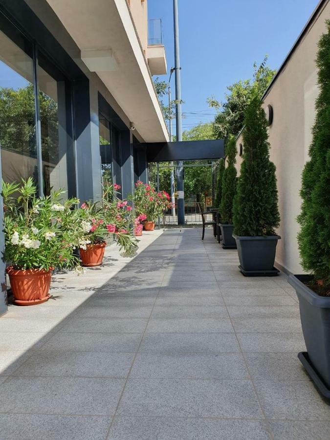 Family Hotel Novel City Burgas Екстер'єр фото