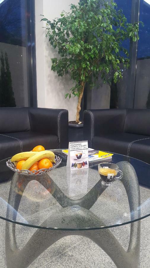 Family Hotel Novel City Burgas Екстер'єр фото